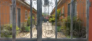 16bdrm Apartment in Jos for sale