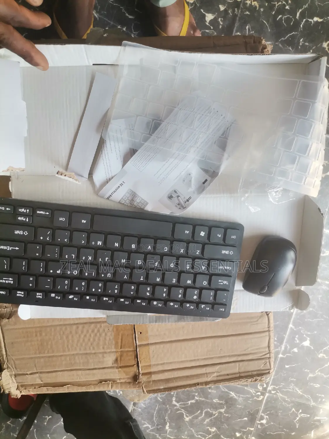 Mini Wireless Computer Keyboard and Mouse