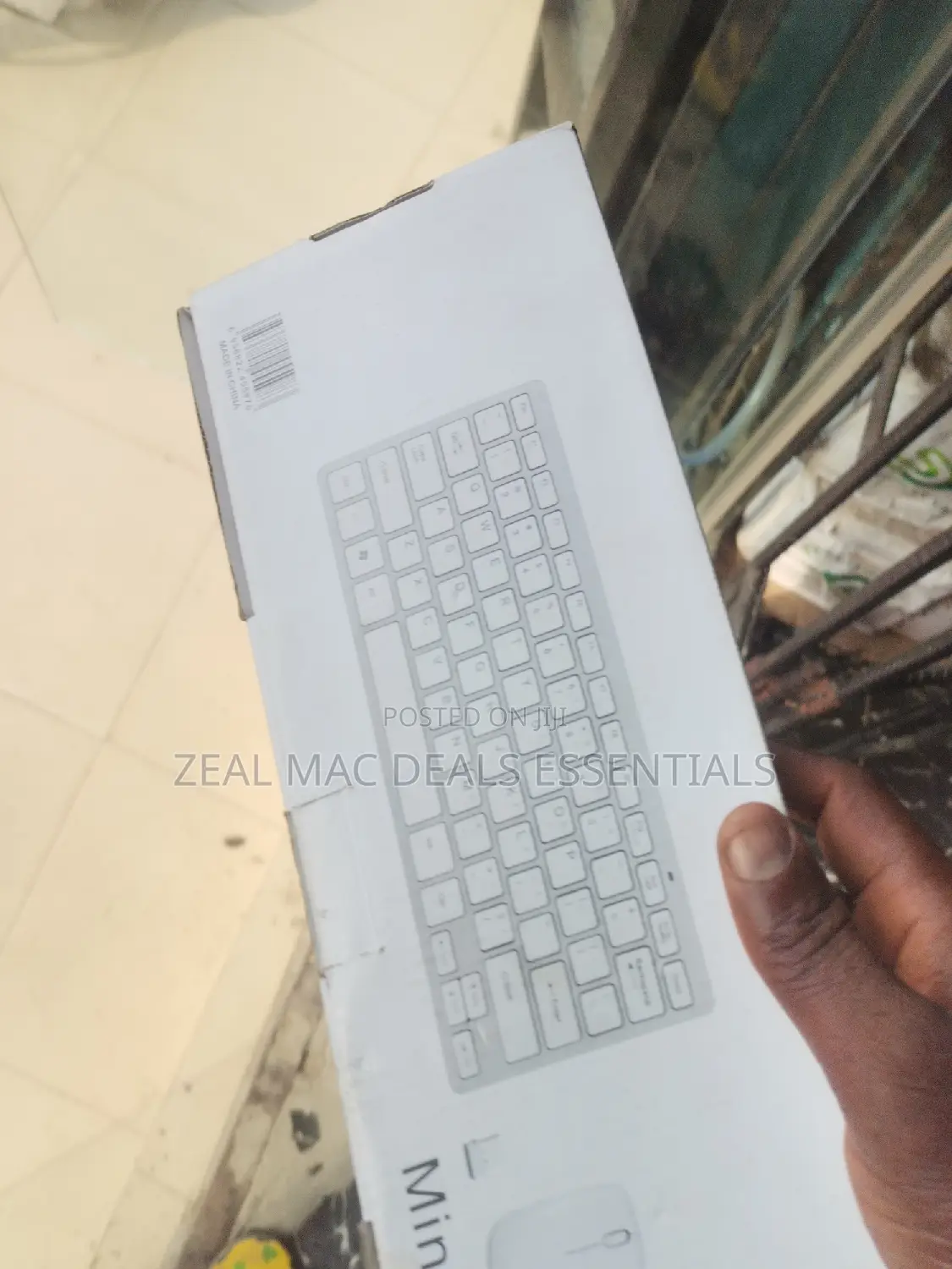 Mini Wireless Computer Keyboard and Mouse