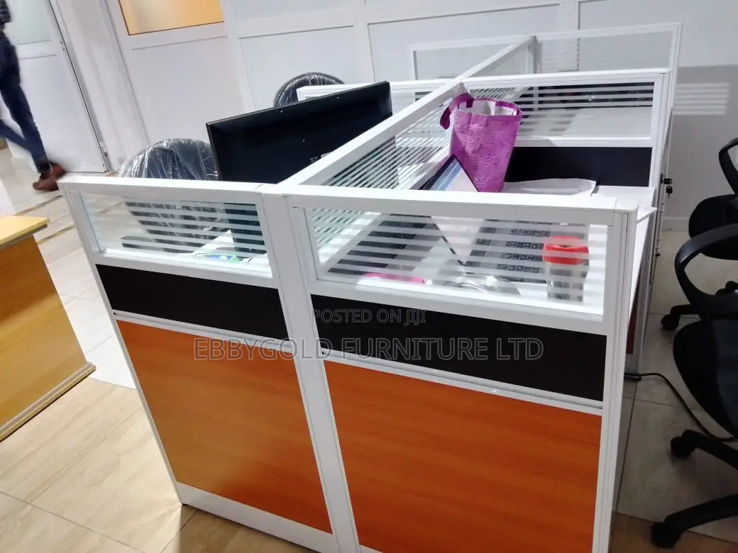 Workstation by Four