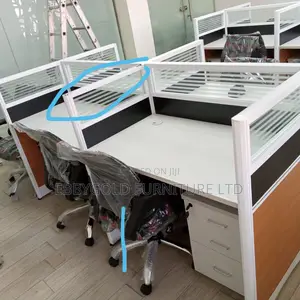 Workstation by Four