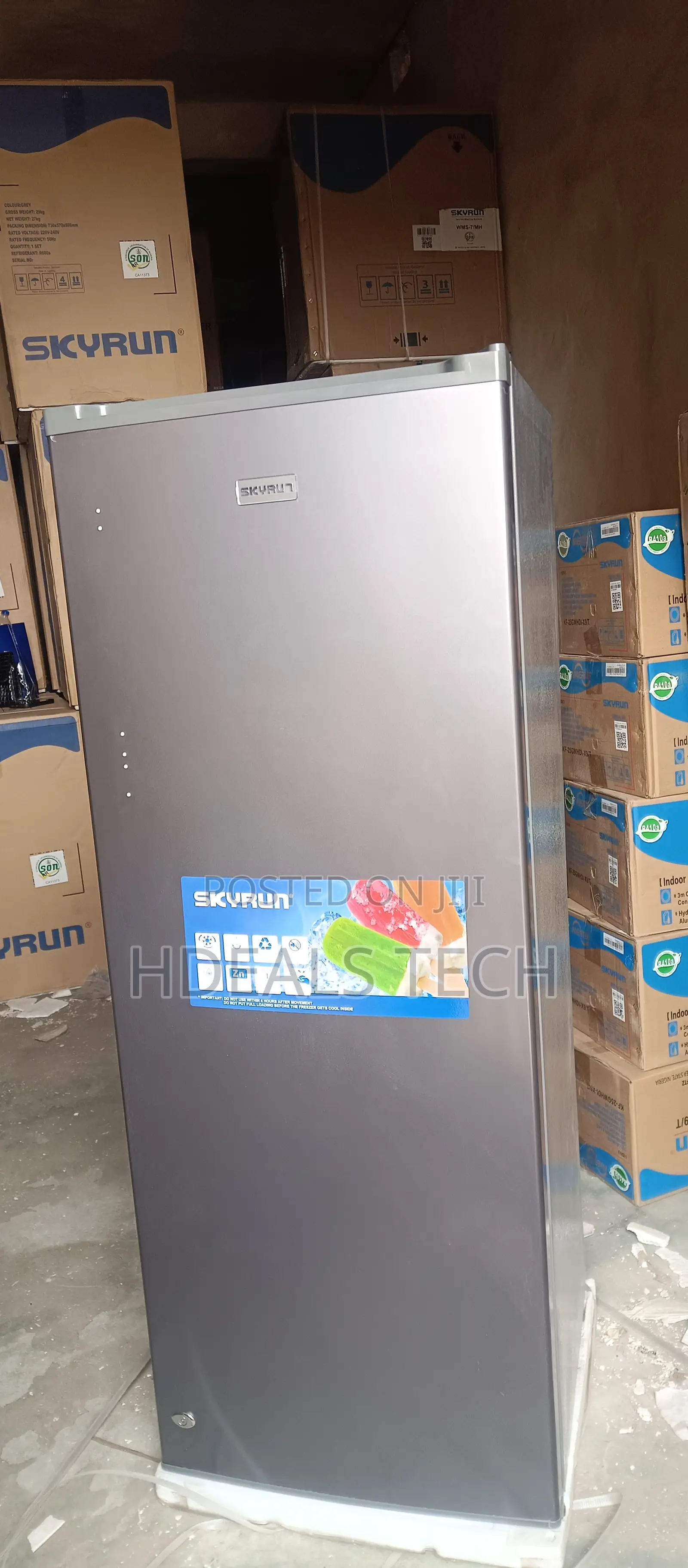 Functional- Skyrun Refrigerator 180liters