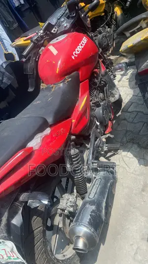 Photo - Bajaj Pulsar 220 F 2019 Red