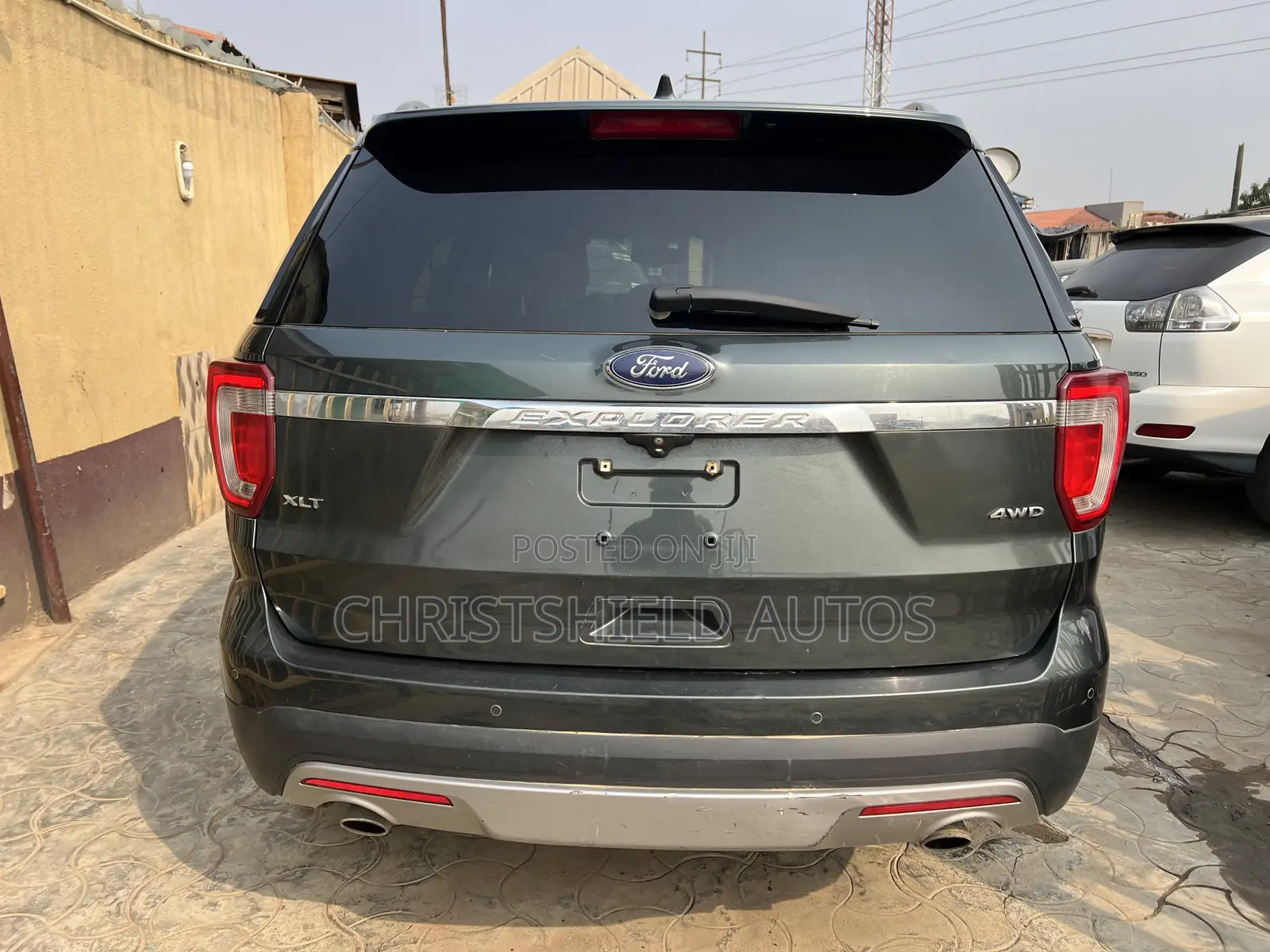 Ford Explorer 2016 Green