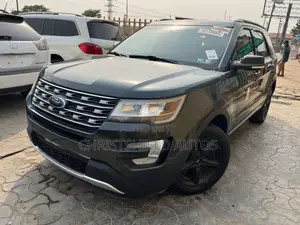Ford Explorer 2016 Green