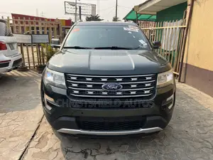 Ford Explorer 2016 Green