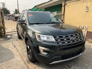 Ford Explorer 2016 Green
