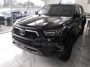 New Toyota Hilux 2024 Black