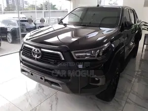 New Toyota Hilux 2024 Black