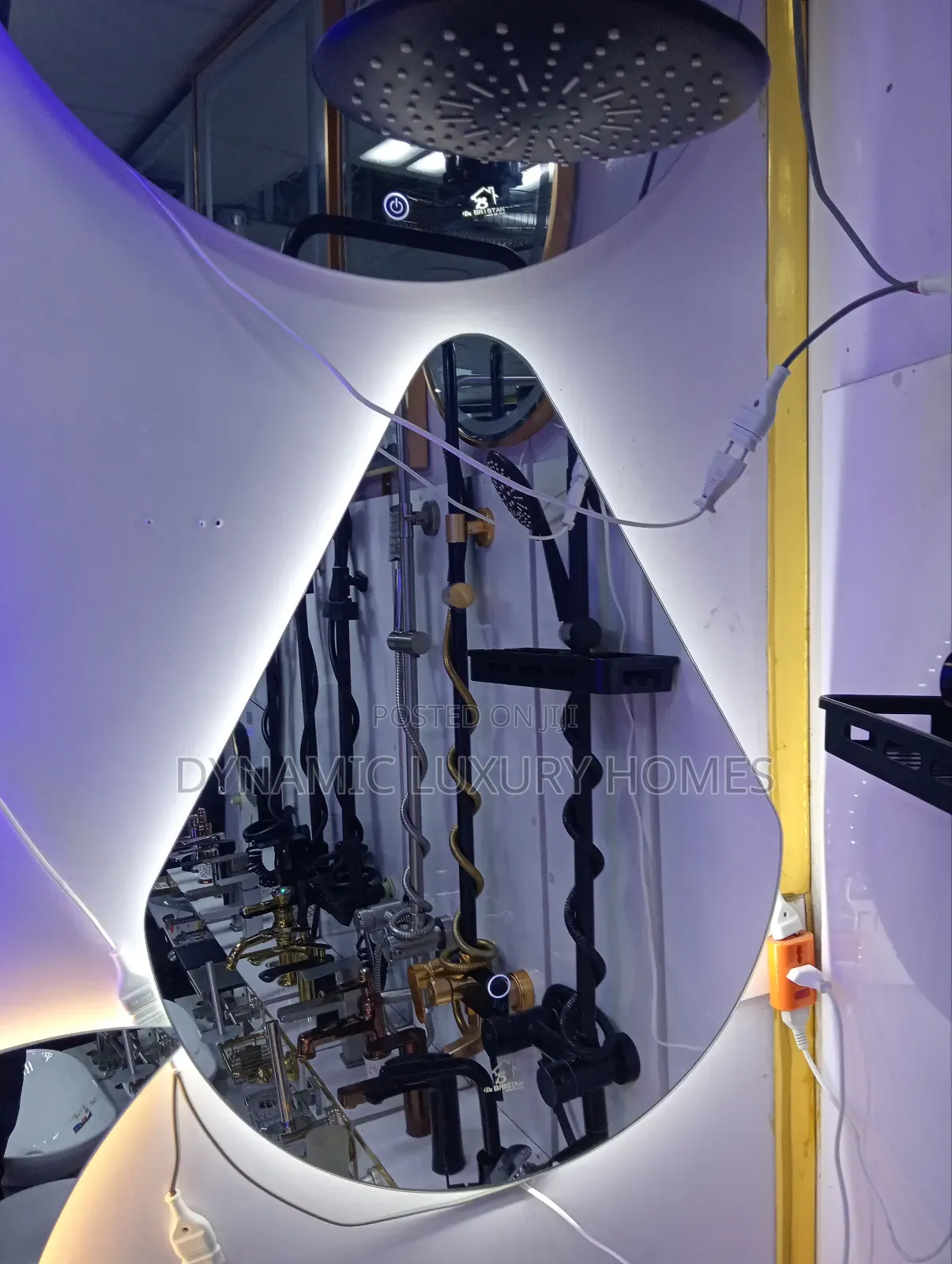 Led Diamond Shape Sensor Mirror With Three Lights