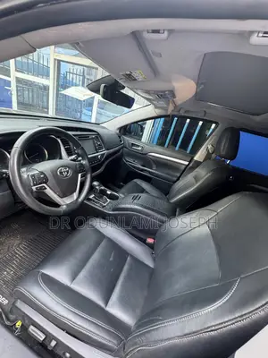 Toyota Highlander 2019 Gray