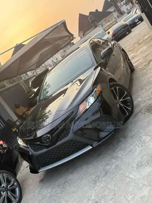 Toyota Camry 2018 Black