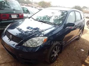 Photo - Toyota Matrix 2004 Blue