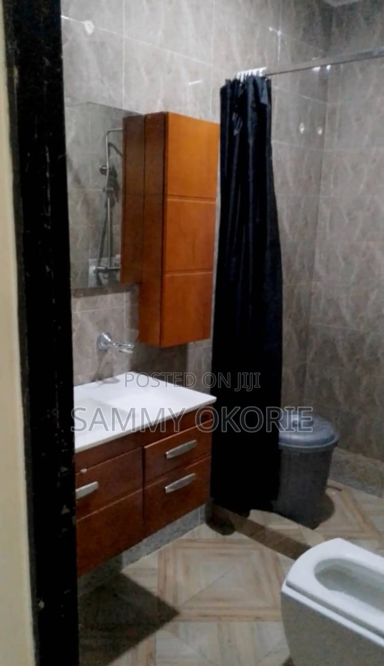 Single Rooms in 3bedroom