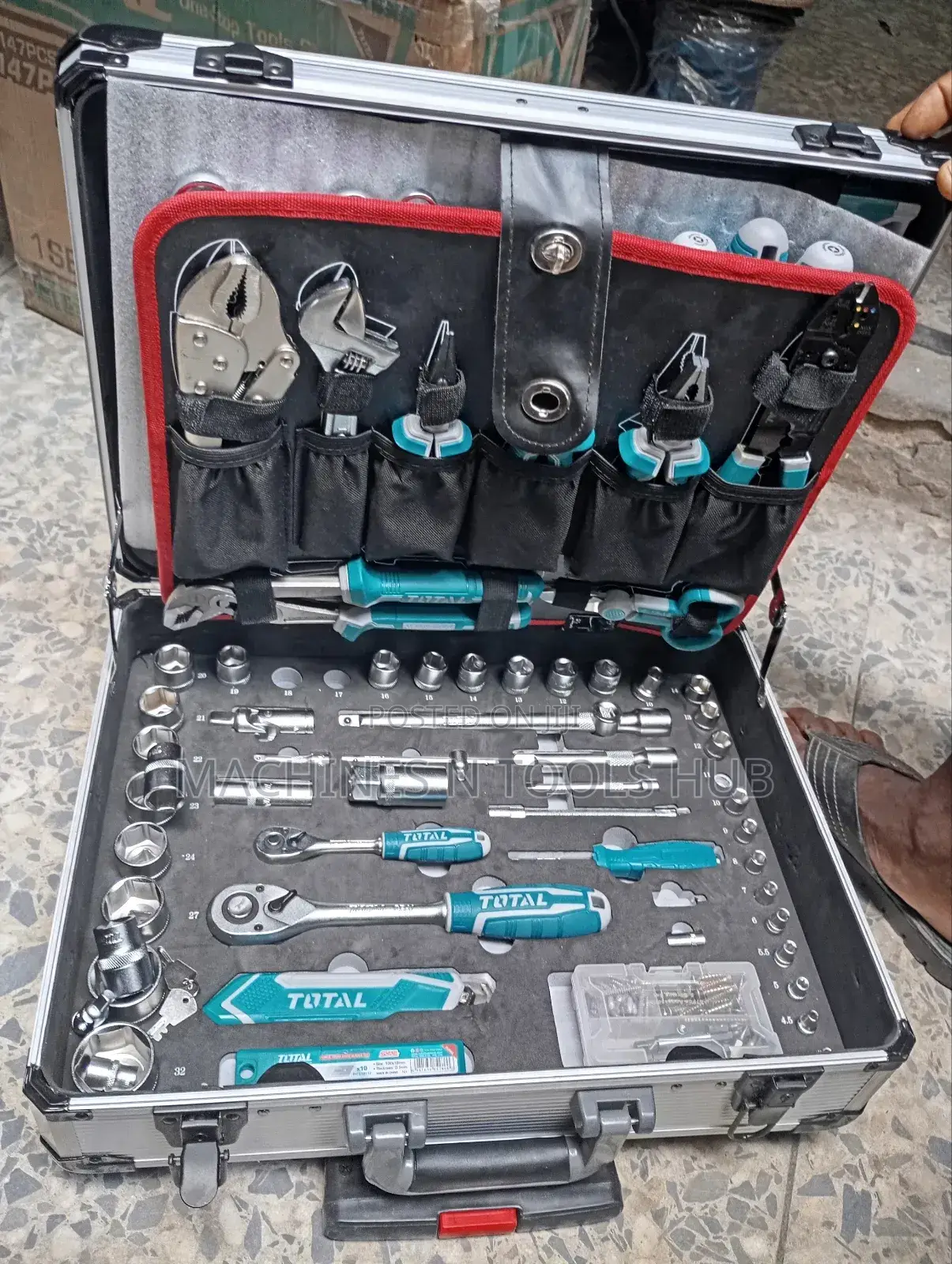 Total 147 PCS Hand Tools Set