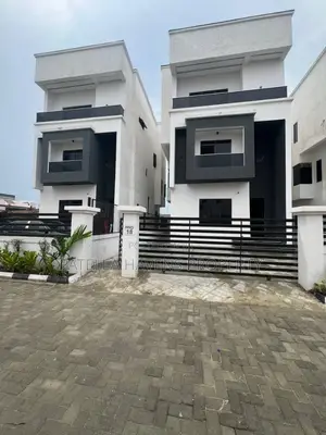 3bdrm Apartment in Ikate for sale