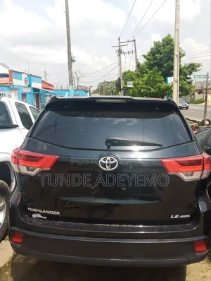 Photo - Toyota Highlander 2014 Black