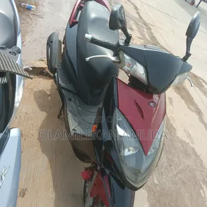 Photo - Kymco Xciting 2017 Black