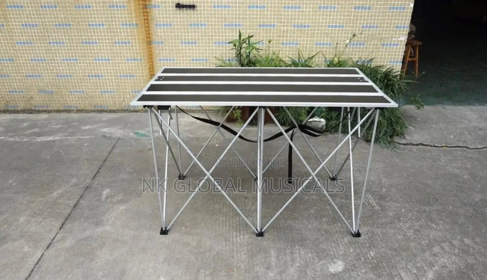 Dj Table Stand
