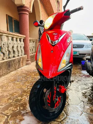 Photo - Kymco Agility 2011 Red