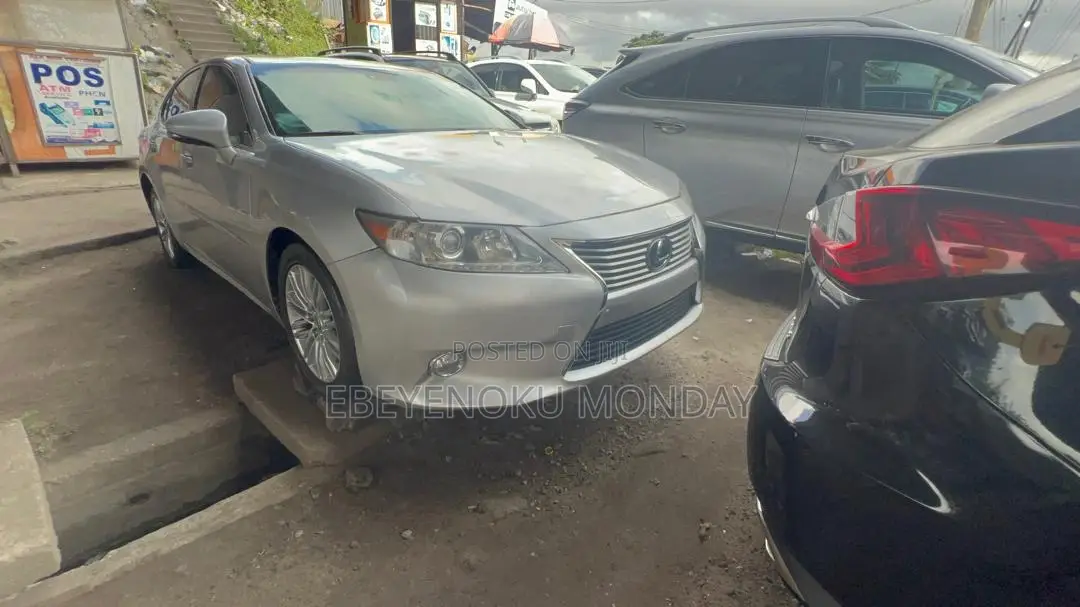 Lexus ES 2014 Silver