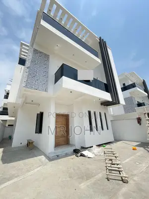 5bdrm House in Lekki for sale