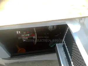 Super Silent England Perkin Soundproof Diesel Generator 30kv