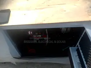 Super Silent England Perkin Soundproof Diesel Generator 50kv