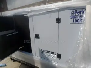 Super Silent England Perkin Soundproof Diesel Generato100kva