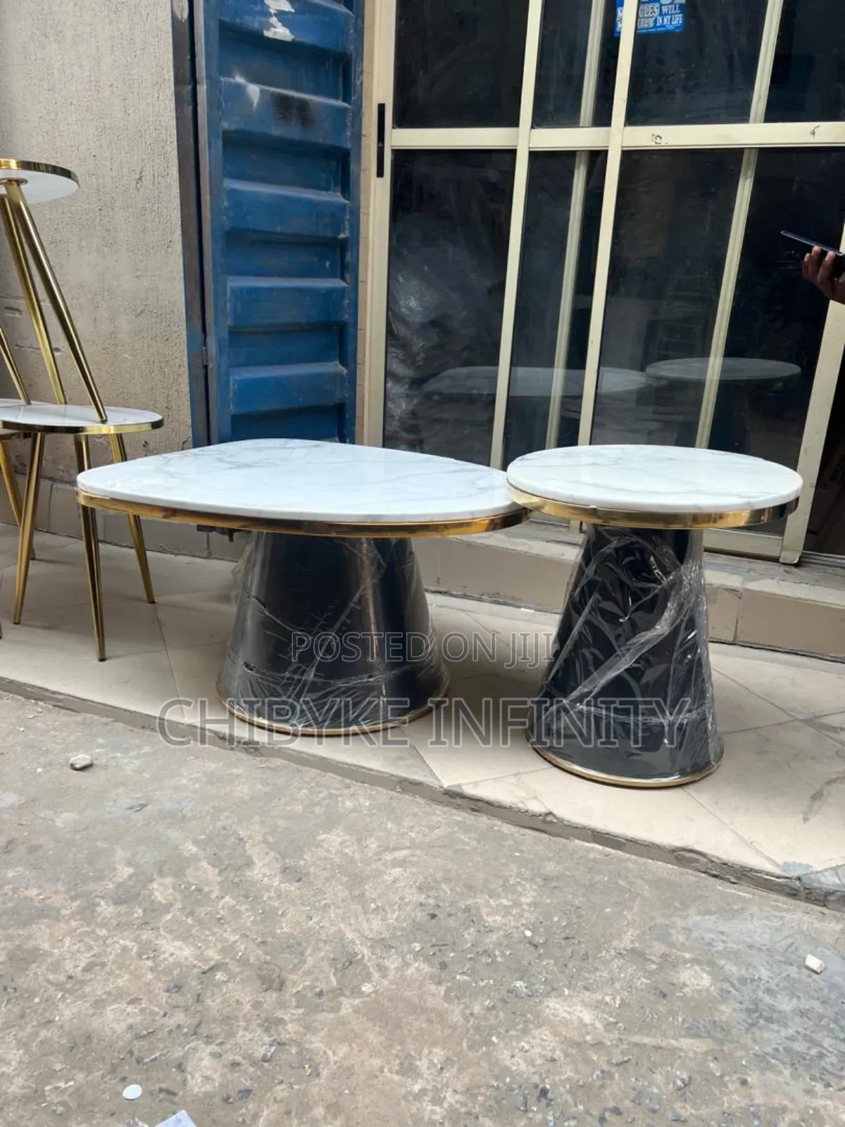 High Quality Imported Center Table With One Side Stool
