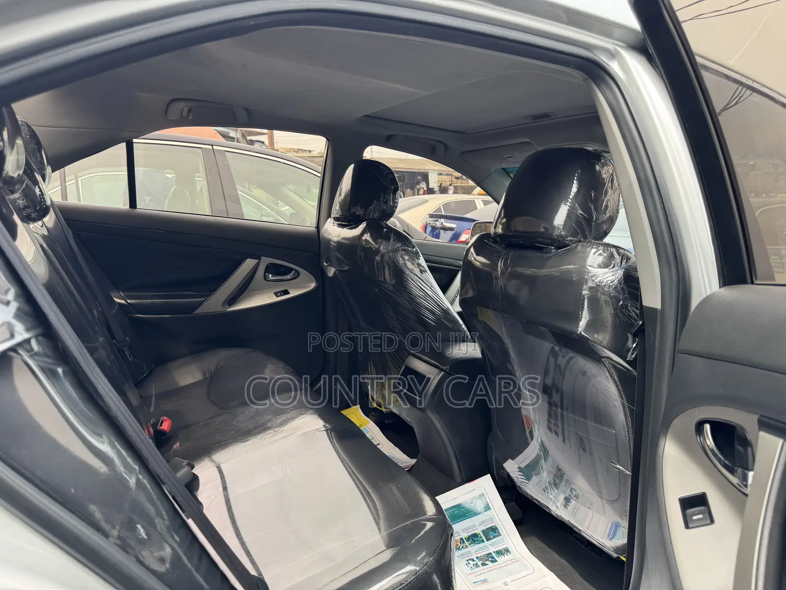 Toyota Camry 2010 Silver
