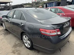 Toyota Camry 2010 Gray