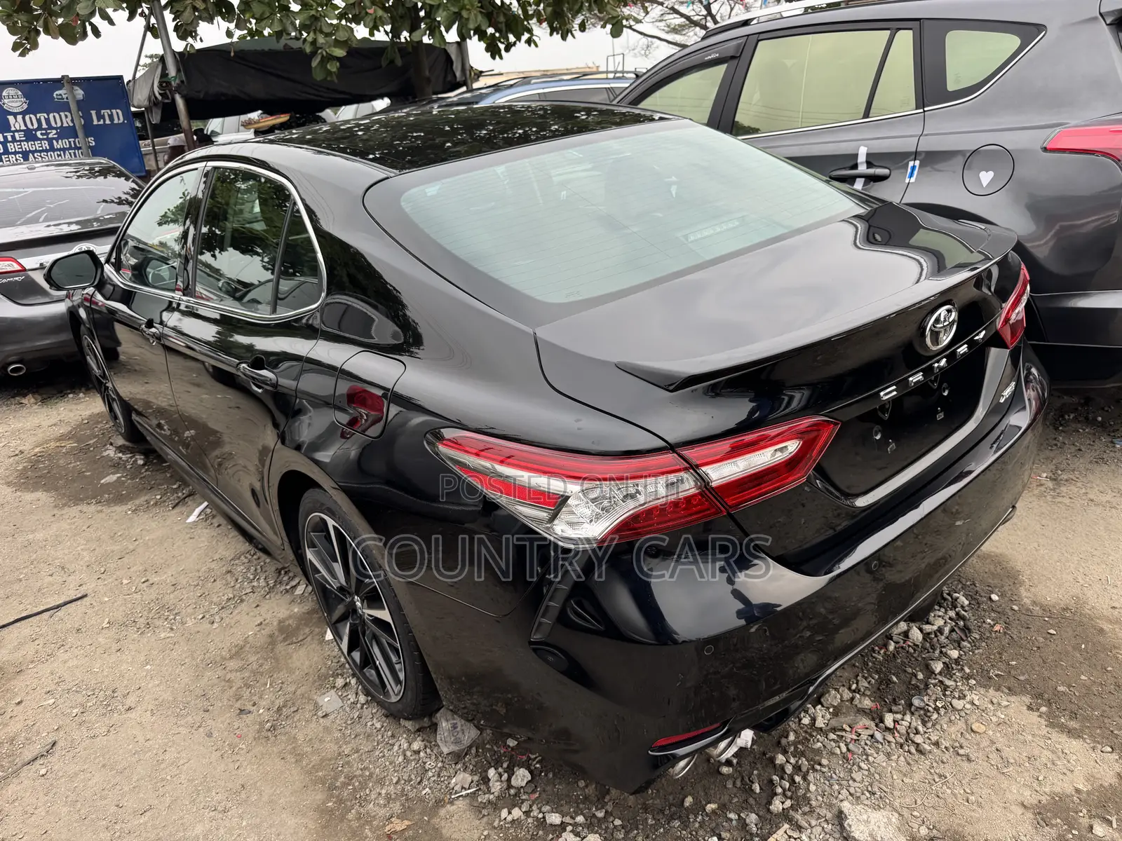 Toyota Camry 2018 Black