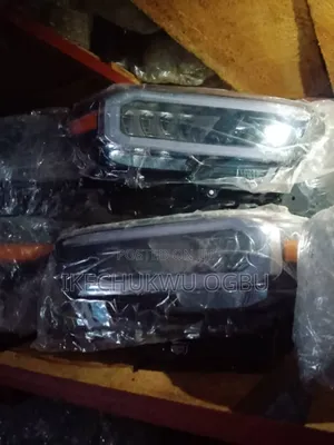 Headlamp Toyota Tacoma Upgrade From 2017 to 2024 Model