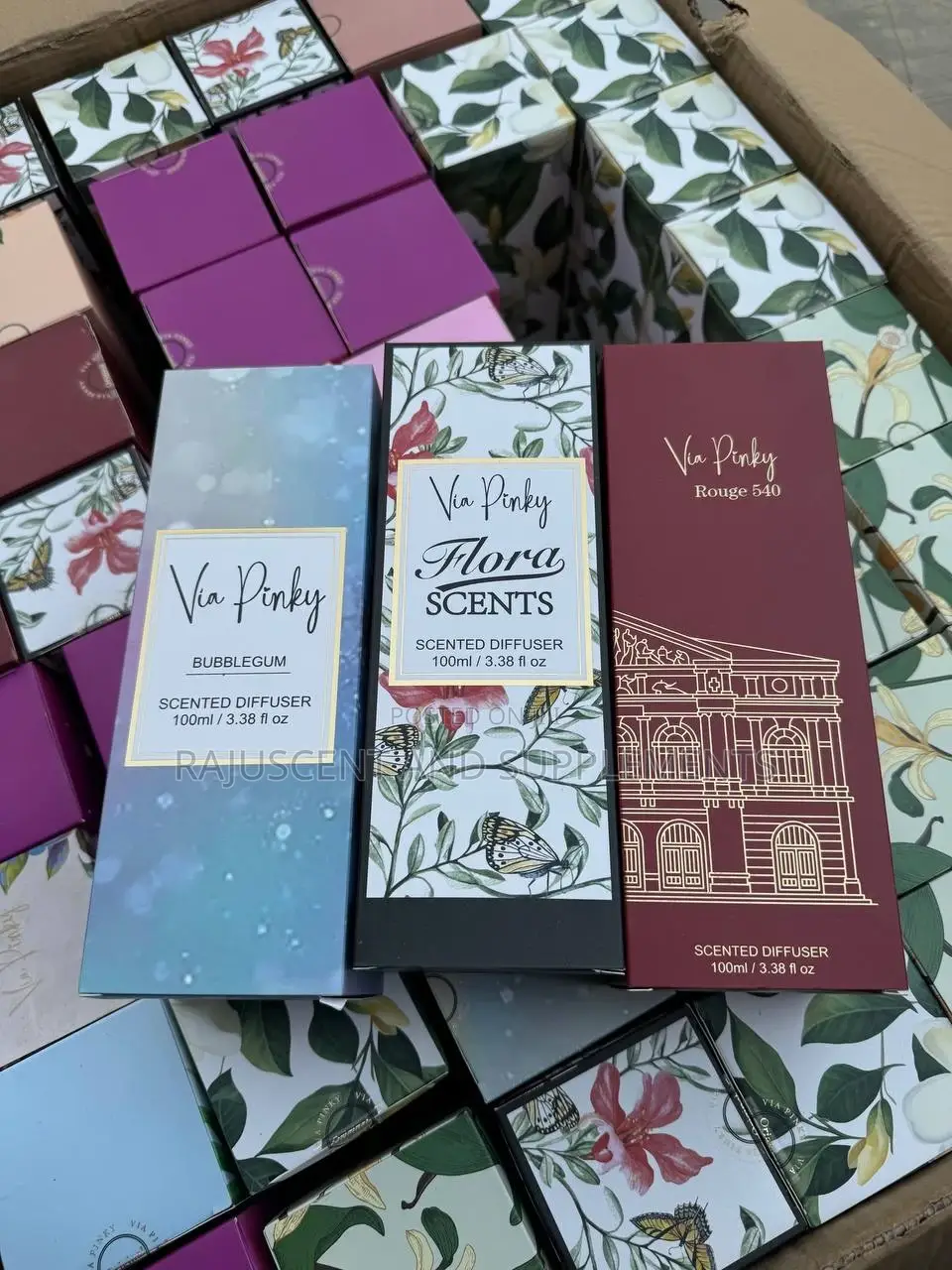 Via Pinky Reed Diffusers