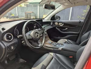 Mercedes-Benz GLC-Class 2018 Red