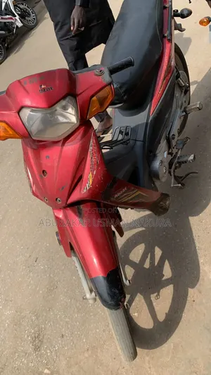 Photo - Motorcycle 2021 Red