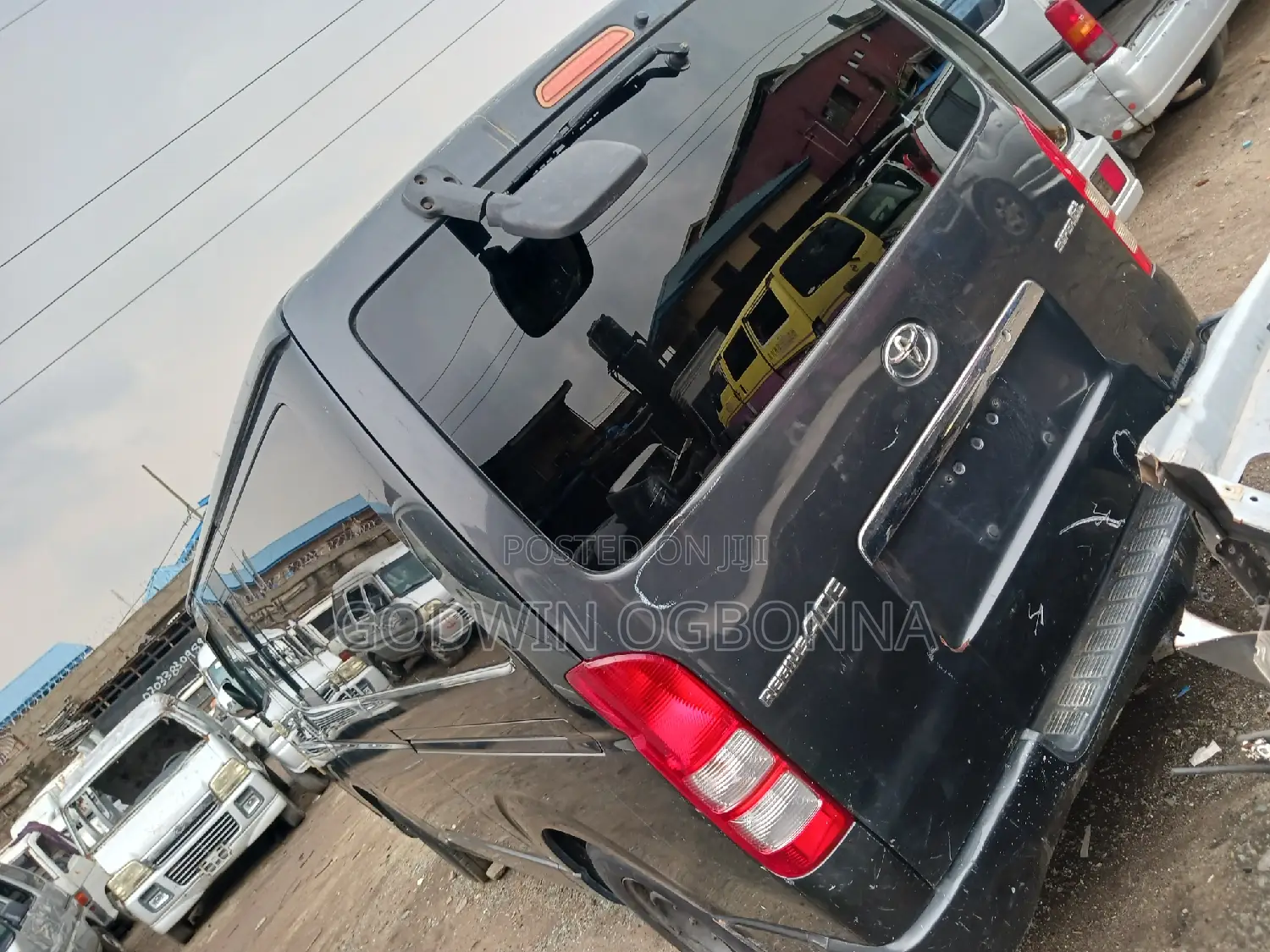 Toyota HiAce 2009 Black