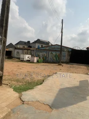 Half Plot Facing Governor's Rd Good 4 Fast Food and Eatery