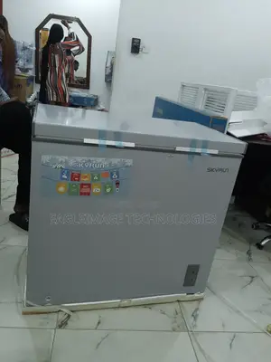 Compact Skyrun 200l Chest Freezer(Bd-200a)