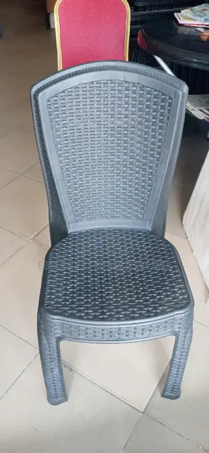 Power Plastic Chair