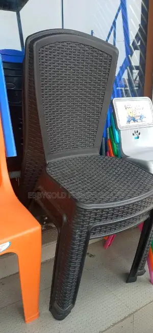 Power Plastic Chair