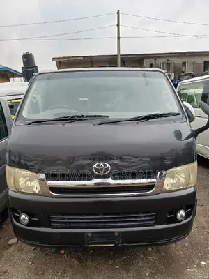 Toyota HiAce 2009 Black