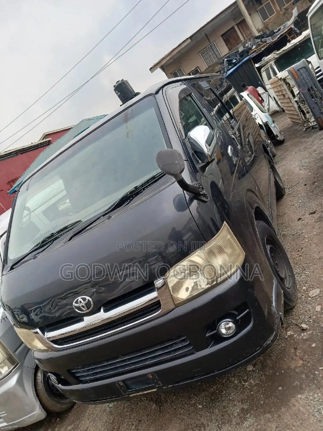 Toyota HiAce 2009 Black
