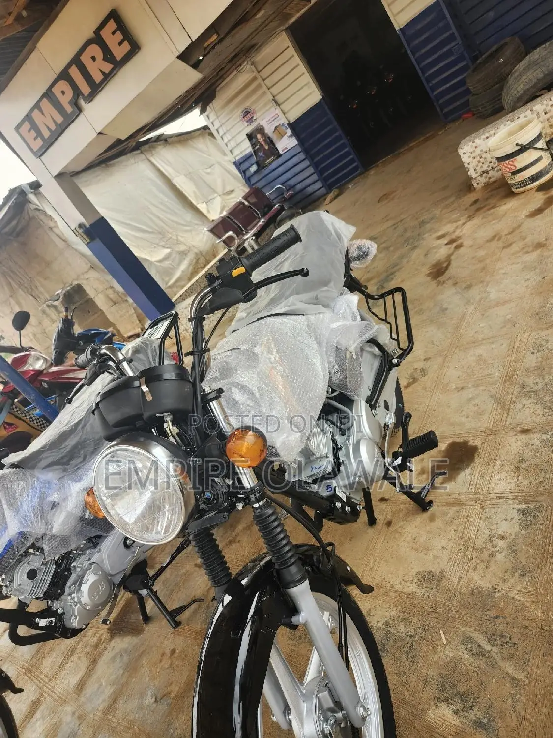 TVS 2025 Black
