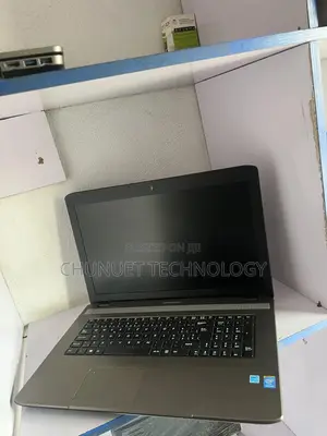 Laptop Medion Akoya P6685 4GB Intel Pentium HDD 500GB