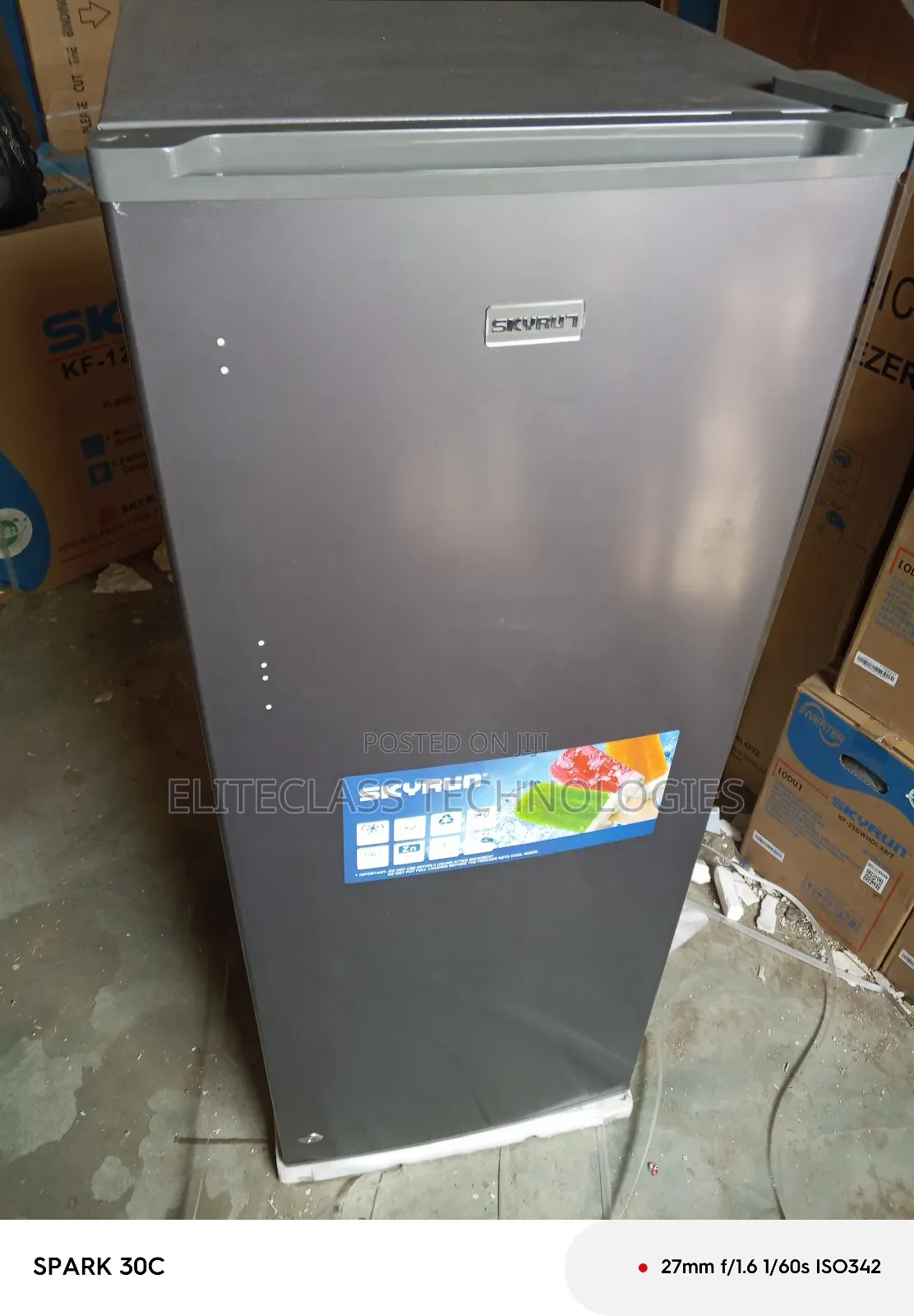 Skyrun Upright 180 Liters Freezer
