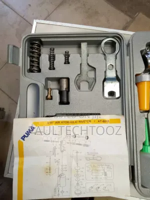 Air Rivet Machine