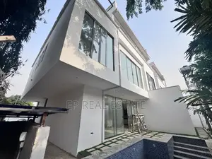 6bdrm Duplex in Maitama for sale