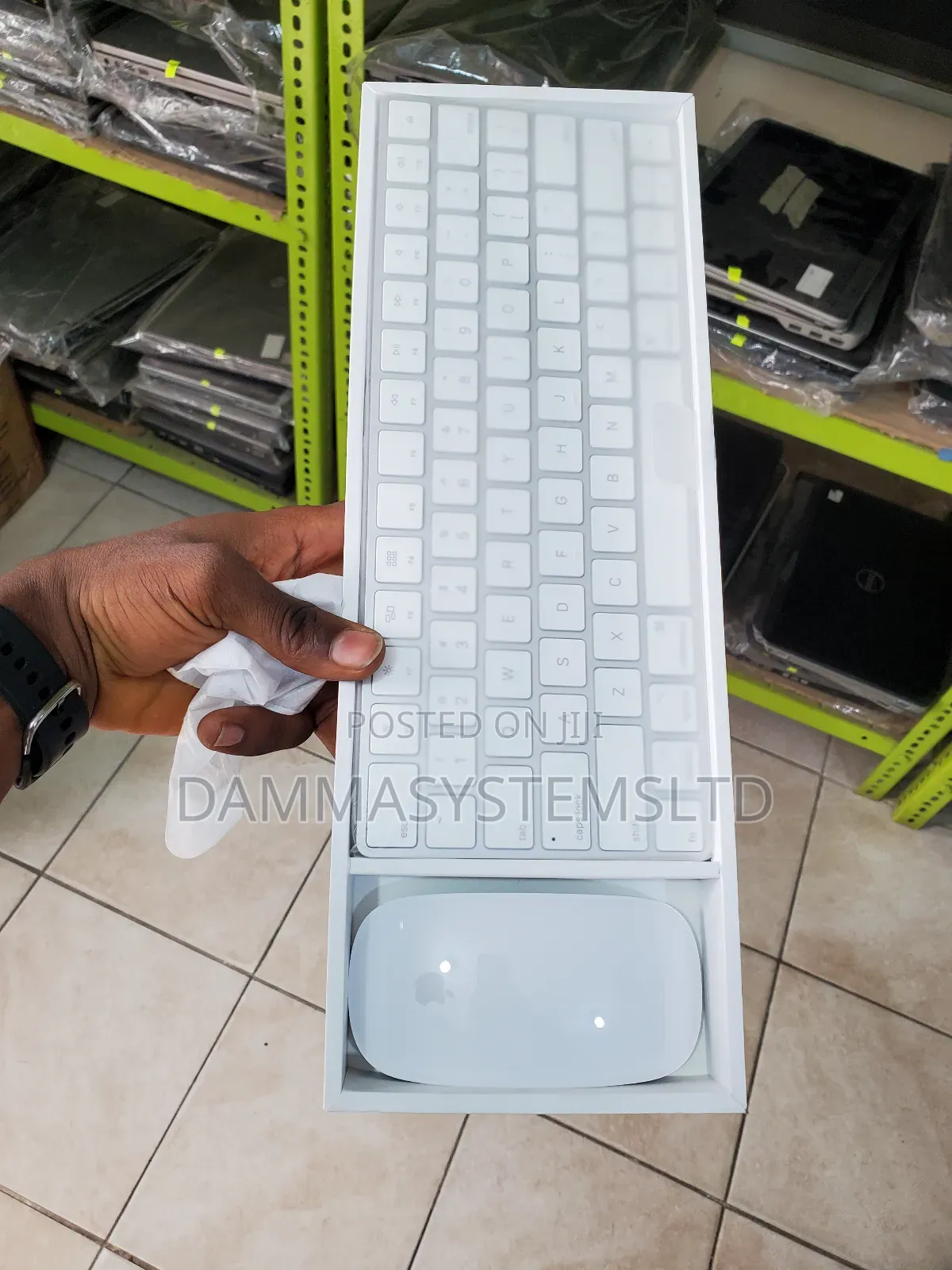 Wireless Macbook Keyboard and Mice
